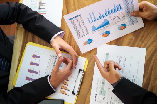 Informação empresarial: o que é, onde encontrar e como usar a seu favor